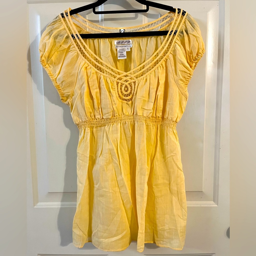 Max Studio top/blouse